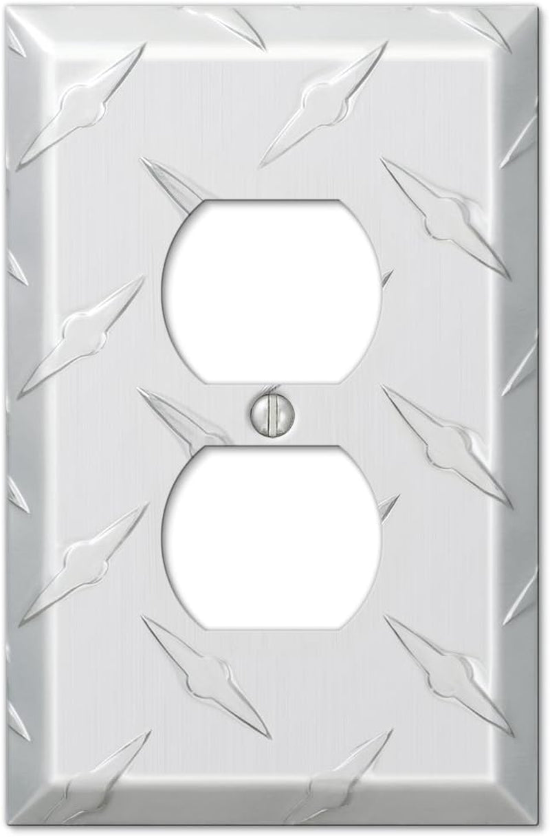 955D Diamond Plate Wallplate, 1 Duplex, Stampled Aluminum, Silver, 1-Pack